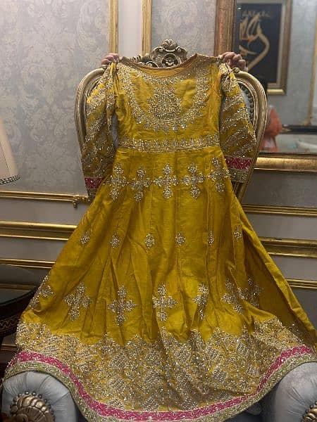 yellow frock & dupatta 1