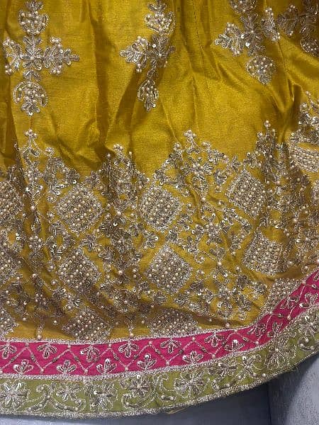 yellow frock & dupatta 4