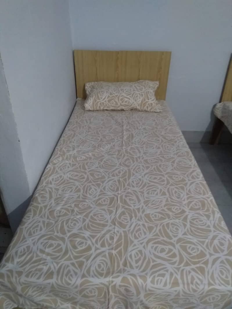 bed with mattress for sale in sargodha 0