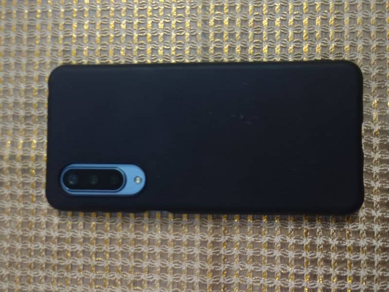 Aquos Zero 5G Basic 5