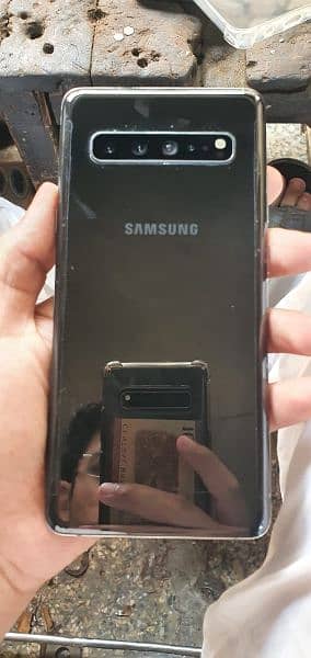 Samsung S10 5G 8Gb ram 256gb rom. Condition 10/10 2