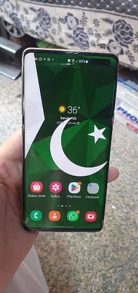 Samsung S10 5G 8Gb ram 256gb rom. Condition 10/10 5