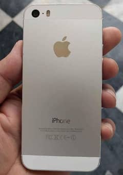 I phone 5s pta approved 64gb 0305,4824827 Whatsapp