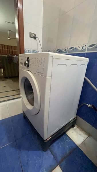 Samsung front door washing machine 1