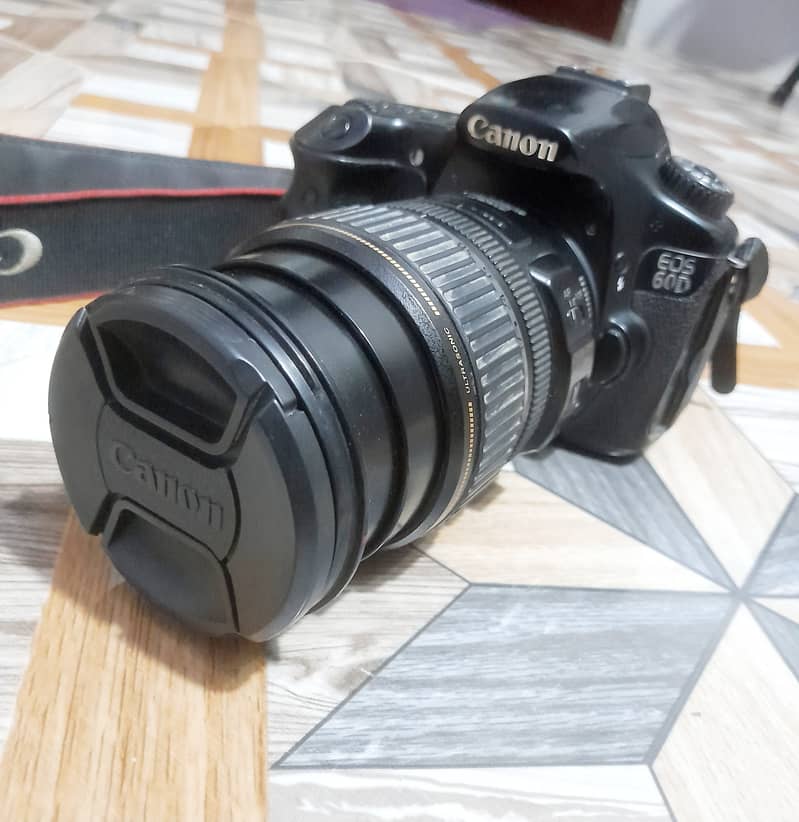 Canon 60D camera good condition 2