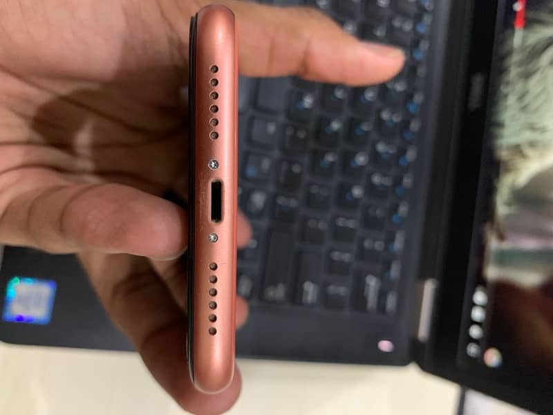 IPHONE XR CONDITION 10/10 2