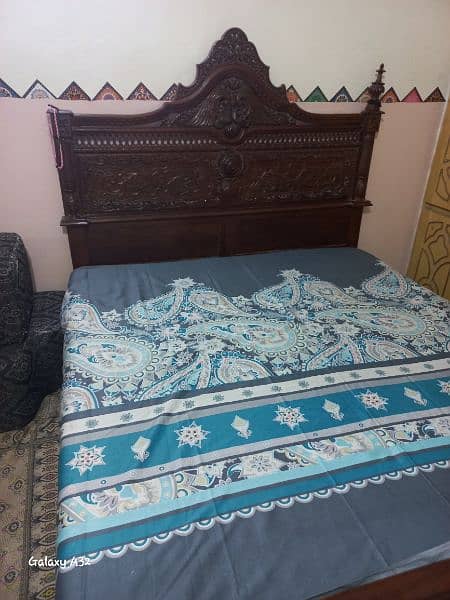 Chinyoti Double Bed (Solid Wooden) 2
