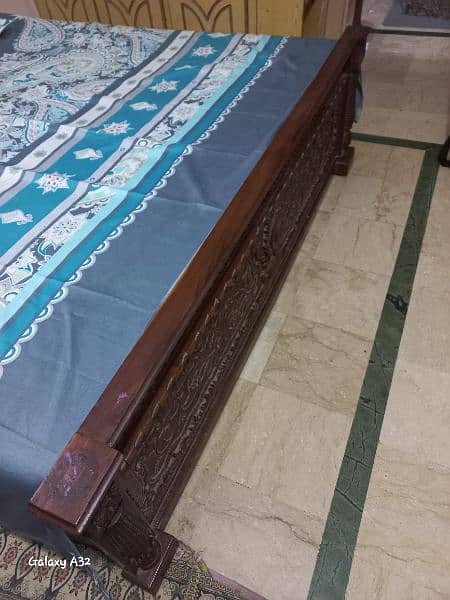 Chinyoti Double Bed (Solid Wooden) 6