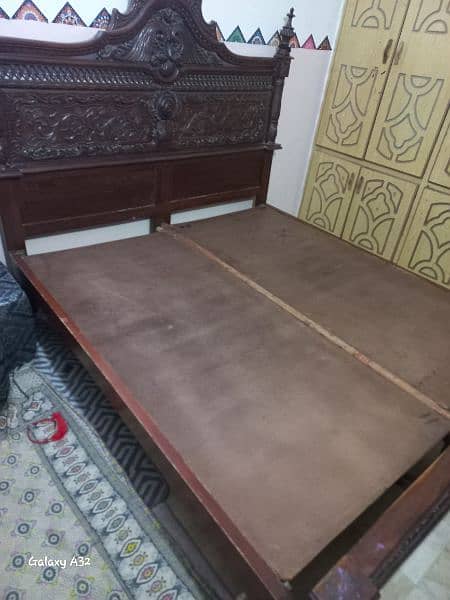 Chinyoti Double Bed (Solid Wooden) 7