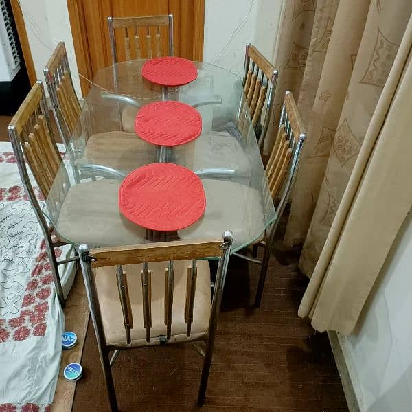 6 seater dining table for sale 0