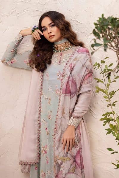 2K24   COLLECTION*

*IZNIK Lawn  summer 2k24 collection 1