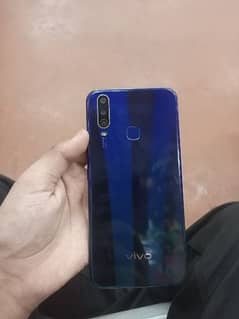 vivo y15 With box charger 0