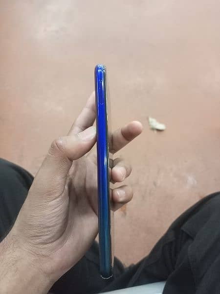 vivo y15 With box charger 7