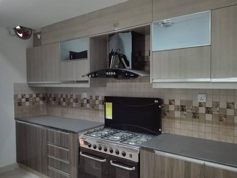 Spacious Flat Is Available In Askari 11 For rent 10