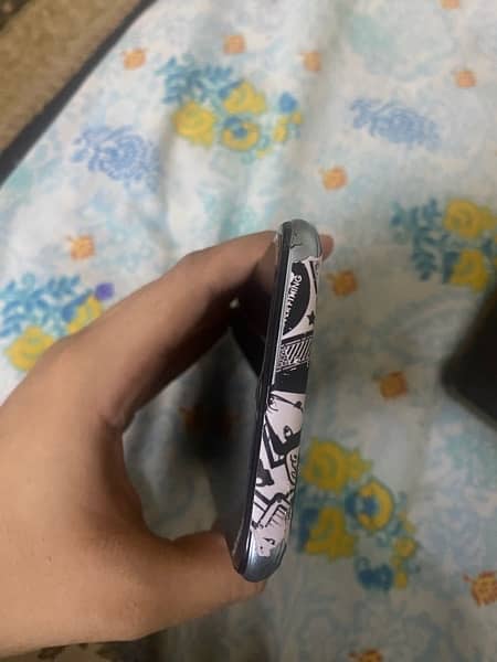infinix hot 10s in working condition 3