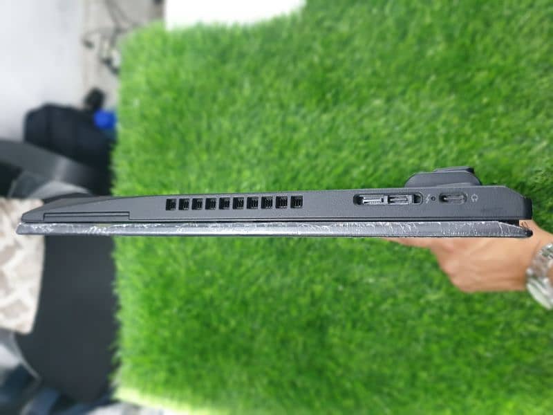 Lenovo Thinkpad T580 i5-8th Gen, 8gb Ram, 256gb ssd, 15.6" FHD Screen 3