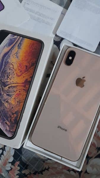 iphone xs max 64 gb pta approved dual sim golden colour 1