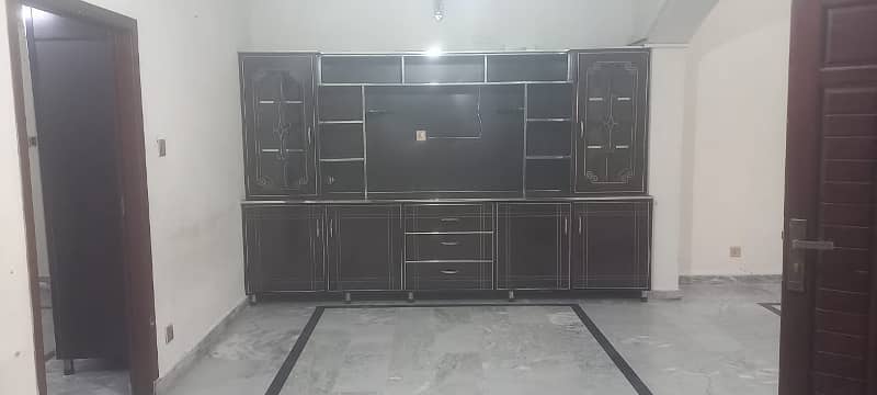 5marla first floor house available for rent with gas Islamabad 0