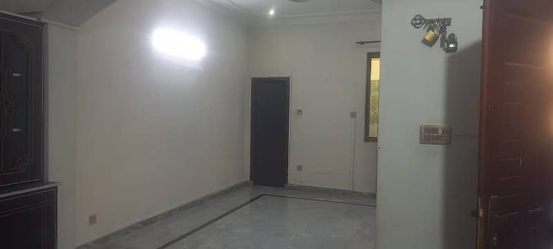 5marla first floor house available for rent with gas Islamabad 4