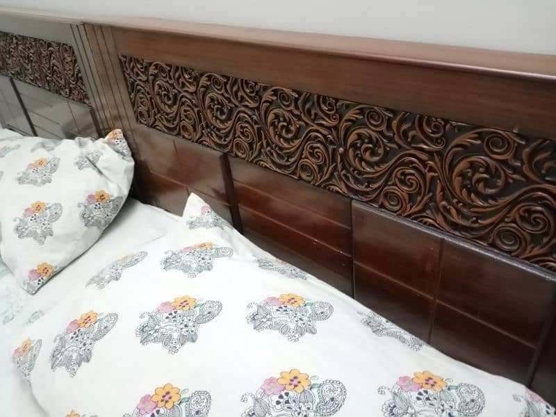 2 single beds for sale 1