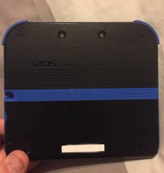 Nintendo 2ds 9/10 condition with charger