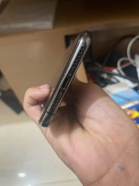 iPhone XS for sale 4