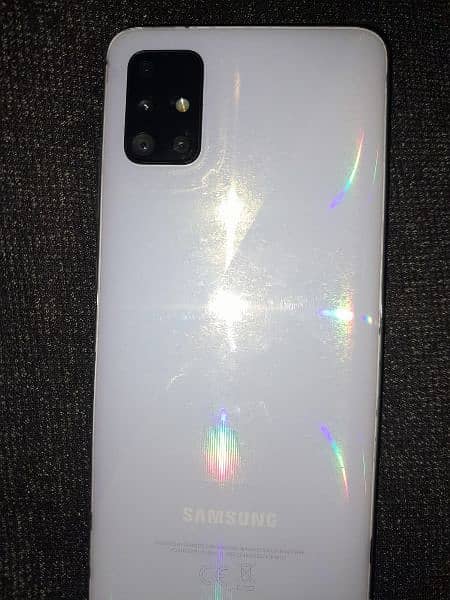 Samsung galaxy A51 1