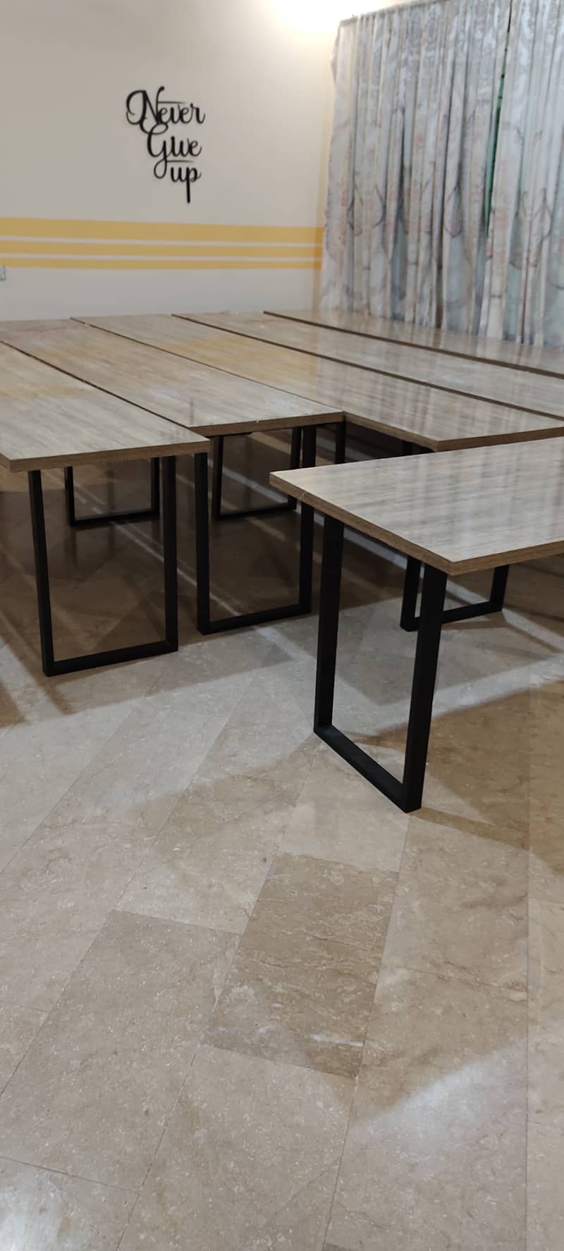 7 COMPUTER TABLE RS. 1150 PER SQ. FT. FOR CALL CENTER OR SOFTWARE HOUSE 9