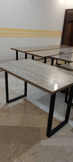 7 COMPUTER TABLE RS. 1150 PER SQ. FT. FOR CALL CENTER OR SOFTWARE HOUSE 0