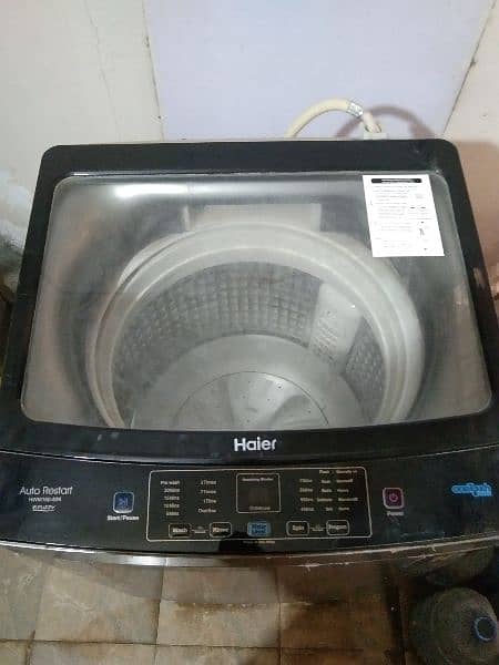 Haier HWM150-826 Automatic Washing Machine 1