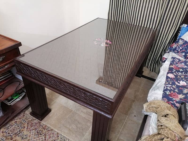 Dining table for sale 4