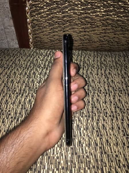 IPHONE 7 PLUS 128 GB PTA APPROVED 2