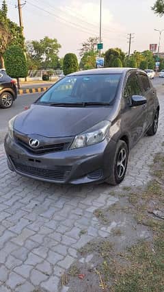 Toyota vitz 13/16