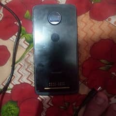 I am selling my phone moto z 2force non pta à1 condition 0