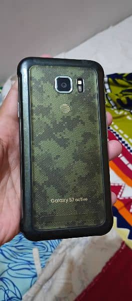 Samsung Galaxy S7 active 4GB/32GB excellent camera sim lock non pta 8