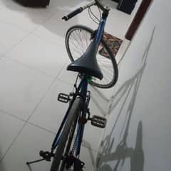 second hand bike bicycle in perfect ok condition I am available 0