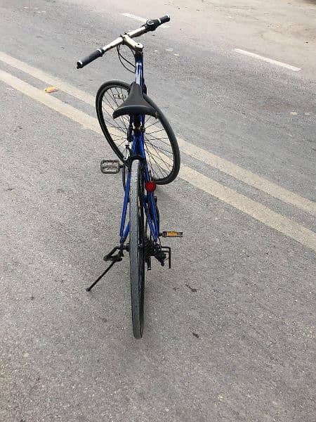 second hand bike bicycle in perfect ok condition I am available 2