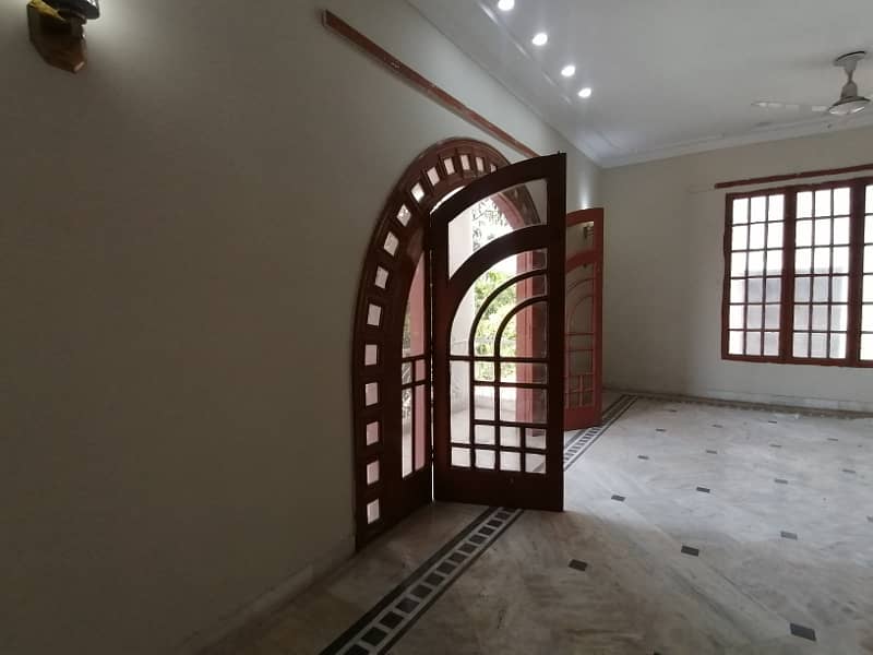 DHA 1 Kanal Beautiful Upper Portion For Rent In Phase 3 3