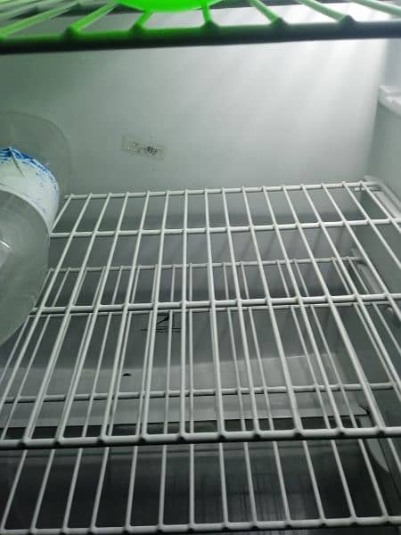 dawlance fridge good condition 1 year use 03318227926 2