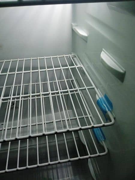 dawlance fridge good condition 1 year use 03318227926 3