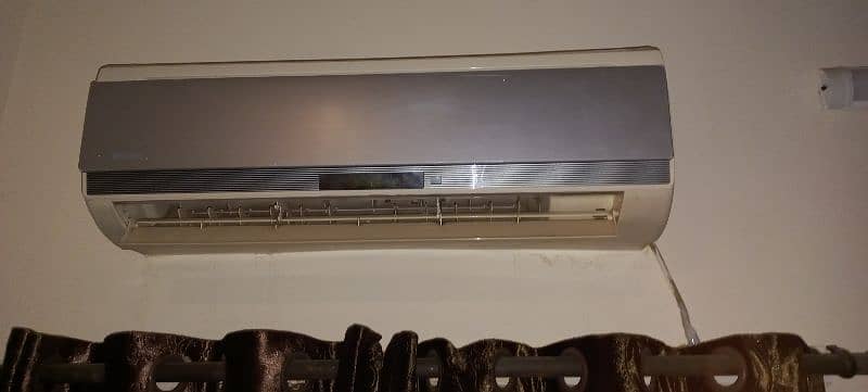 gree 1 ton ac . Excellent cooling. not repaired a single time. 1