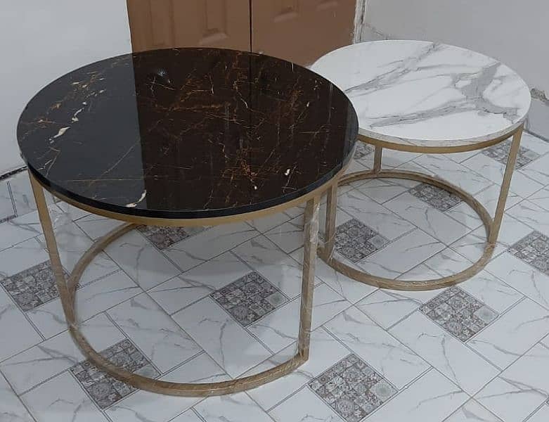 Stylish Round Center Table Set 8