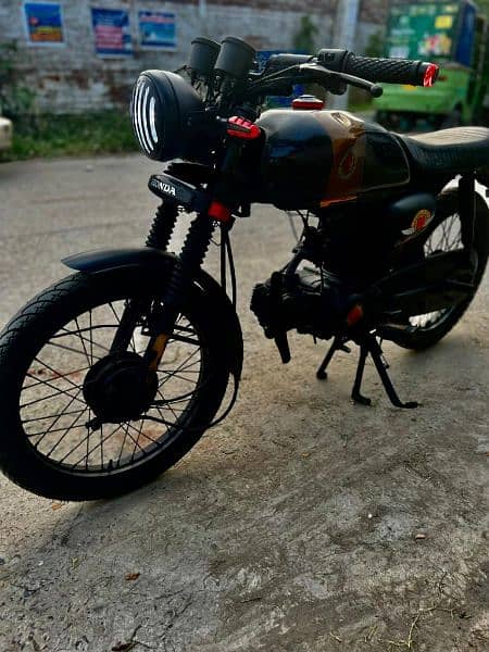 Honda cd 70 converted into cafe racer 6