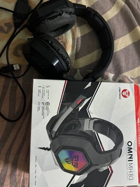 Fantech mh 83 rgb headphones for gaming 0