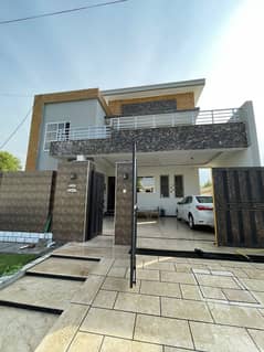 Perfect Prime Location 400 Square Yards House In Shaheen Housing Scheme For sale