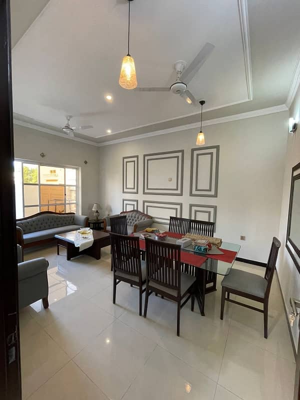 Perfect Prime Location 400 Square Yards House In Shaheen Housing Scheme For sale 9
