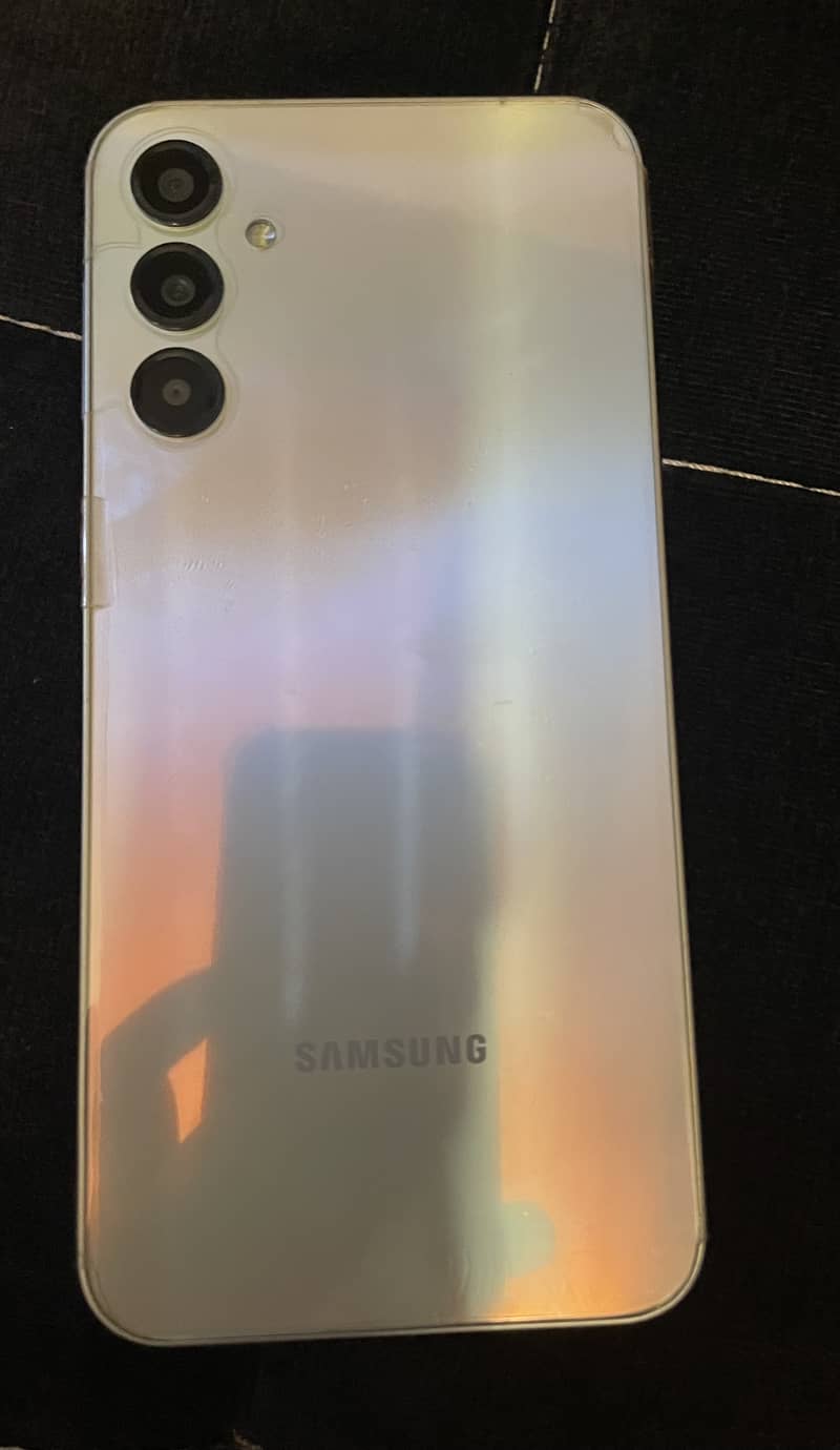 Samsung A24 for Sale 3