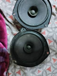 car speakers and baser with amp