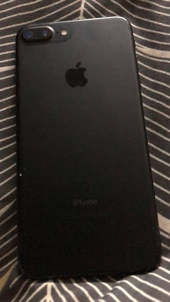 Apple iPhone 7 Plus 0