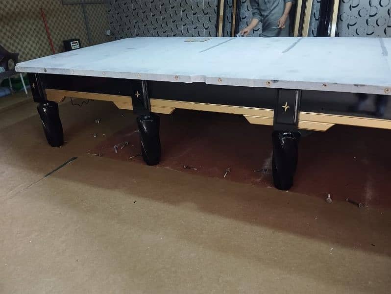 Urgent sale on snooker tables, we can deal all types of snooker tables 5